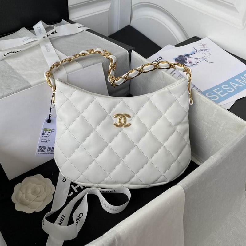 Chanel Handbags 560